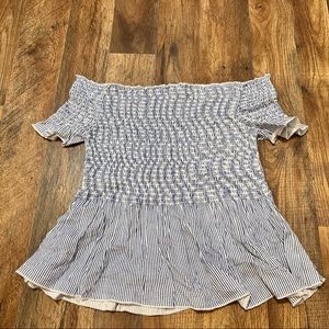 Off the shoulder cropped tube top